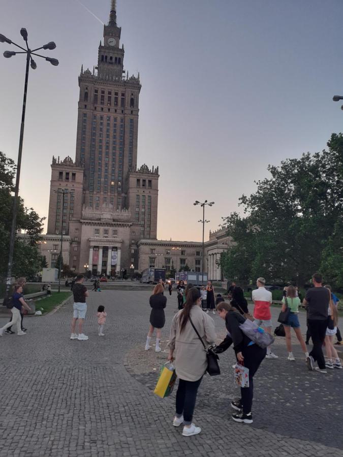 Centrum Złote Tarasy Metro Rondo ONZ Balkon Varsóvia Exterior foto